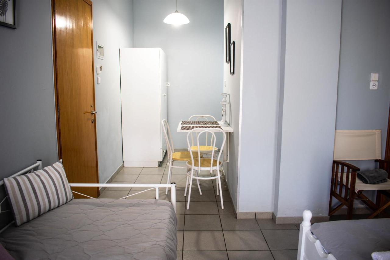 Kiki'S Apartments Néos Pírgos Eksteriør bilde